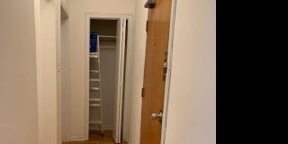 1555 N Mohawk Street Gallery 5