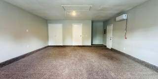 3 Bed 2 Bath Home! PLUS HUGE GARAGE CONVERSION ROOM! Gallery 18