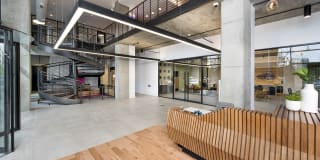 AMLI Lenox Gallery 23