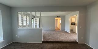 3 Bed 1.5 Bath Gallery 15