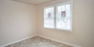 Renovated Home Near Downtown Gallery 13