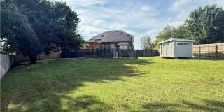 AVAILABLE NOW & READY FOR MOVE-IN - INGROUND POOL & SOLAR PANELS! Gallery 26