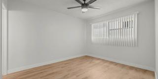 928 4th Street Gallery 38