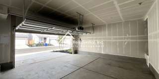 Newer Sacramento 4bd/2.5ba Home! Gallery 24