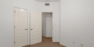 561 Green Village Court Gallery 39