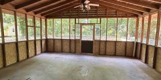 5402 Arrow Avenue **MOVE IN SPECIAL: 1/2 OFF THE FIRST MONTH'S RENT** 5402 Arrow Avenue **MOVE IN SPECIAL: 1/2 OFF THE FIRST MONTH'S RENT** Gallery 14