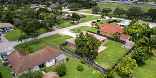 ** GOLDEN GATE CITY ** 3 BED + DEN / 2 BATH - FENCED YARD - NO HOA! - ANNUAL RENTAL Gallery 39