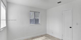 708 N 20th Gallery 18