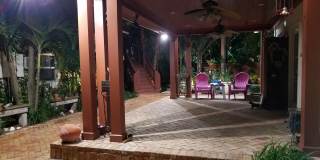 226 NE 1st Avenue unit: Key Lime Suite Gallery 45