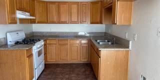 13757 Greenwood Place Gallery 8