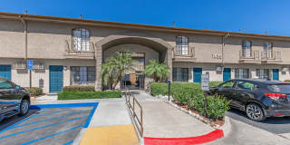 Buena La Vista Apartment Homes Gallery 11