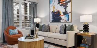 The Aston at Uptown Gallery 6