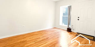 1638 West 18th Pl. Gallery 3