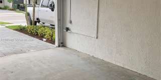 1271 SE 27th Ter Gallery 32