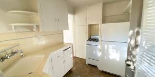 Stunning one bedroom one bath located on pch! Gallery 5