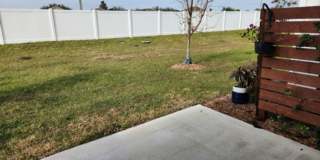 Beautiful 3 Bedroom Townhouse with AMENITIES GALORE- 18 MINS FROM DOWNTOWN TAMPA Gallery 14