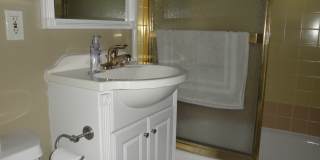 2701 Alma St Gallery 13