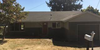 Charming Updated 3 Bedroom Home with A/C, Garage & Fenced Backyard in South Salem Gallery 1