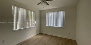 6821 SW 44th St Gallery 2