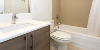 Regents Park Gallery 52