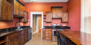 West Silver Street Bottom Apartment Gallery 10