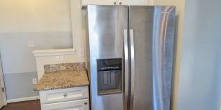 Beautiful 3 level townhouse in Jefferson Place ready for you mid July! Gallery 11