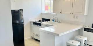 Charming Studio Nestled in the Heart of the Sunset District Gallery 2