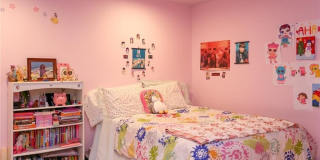 431 Glenbrook Road unit: 3 Gallery 26