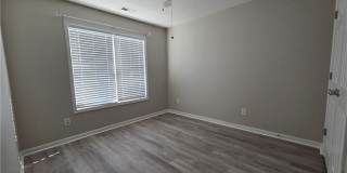 220 Loxley Lane Gallery 8