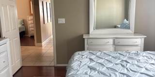 210 W 2Nd Court Gallery 15