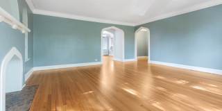 6549 N Mozart Street Gallery 4