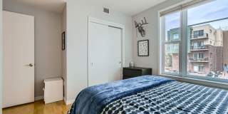 2-BDR Retreat with Rooftop Pool & Gym Gallery 26