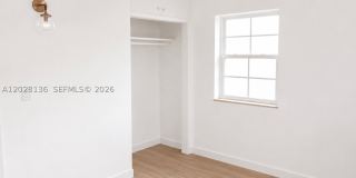 810 NE 3rd Ave Gallery 8