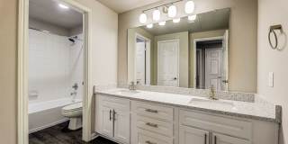 Ventana Oaks Gallery 52