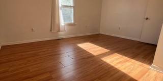 Stunning 4-Bedroom Townhome with Parking Spot Near Temple University! Available August 2026! Gallery 24