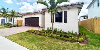 11946 SW 241st St Gallery 1