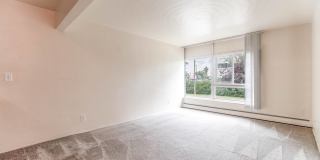 Nevada Villa Apartments Gallery 14