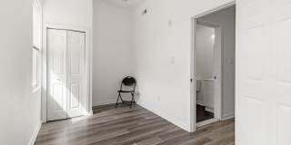 2550 KENSINGTON Avenue Gallery 16