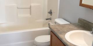 3 BEDROOM, 2 BATHROOM TWIN HOME Gallery 9