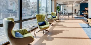 Modera Jack London Square Gallery 25