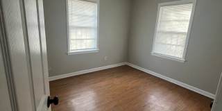 Renovated house in quite Neighborhood Gallery 6