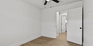 520 Booker Street Gallery 10