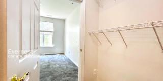 21197 McFadden Square Gallery 15