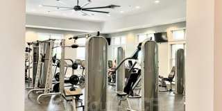 9330 Mclaren Alley Gallery 37