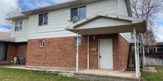 2 Bedroom 2 Bath Townhome w/ large 2 car garage - Freshly remodeled - Available Now Gallery 1