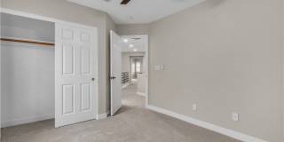 1712 Estrella Street Gallery 41