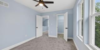 5306 ETHELBERT Avenue Gallery 29