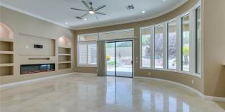 Elegant Anthem Country Club Residence with Spa, Balcony & 3-Car Garage Gallery 8