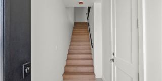 13942 Vanowen Gallery 3