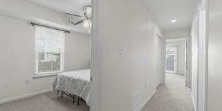 413 Beach Ave W Gallery 7
